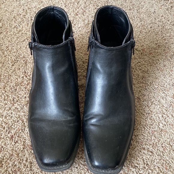 Unlisted A Kenneth Cole Production Boots - Picture 2 of 7